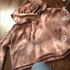 crop hoodie